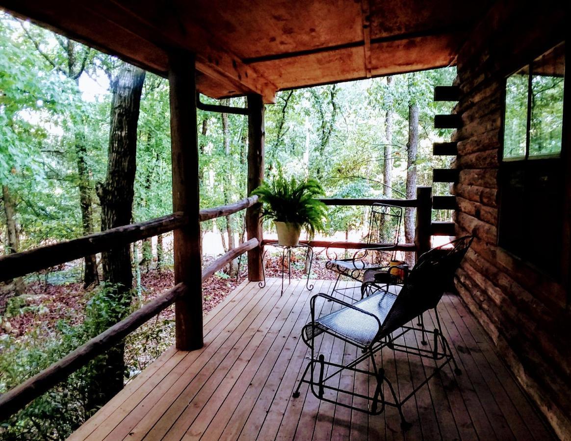 Cherokee Mountain Log Cabins Юрика Спрингс Экстерьер фото